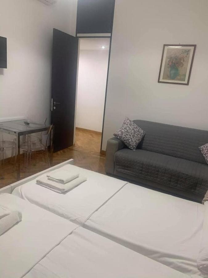 B&B Apartaments Milano Bocconi Ngoại thất bức ảnh